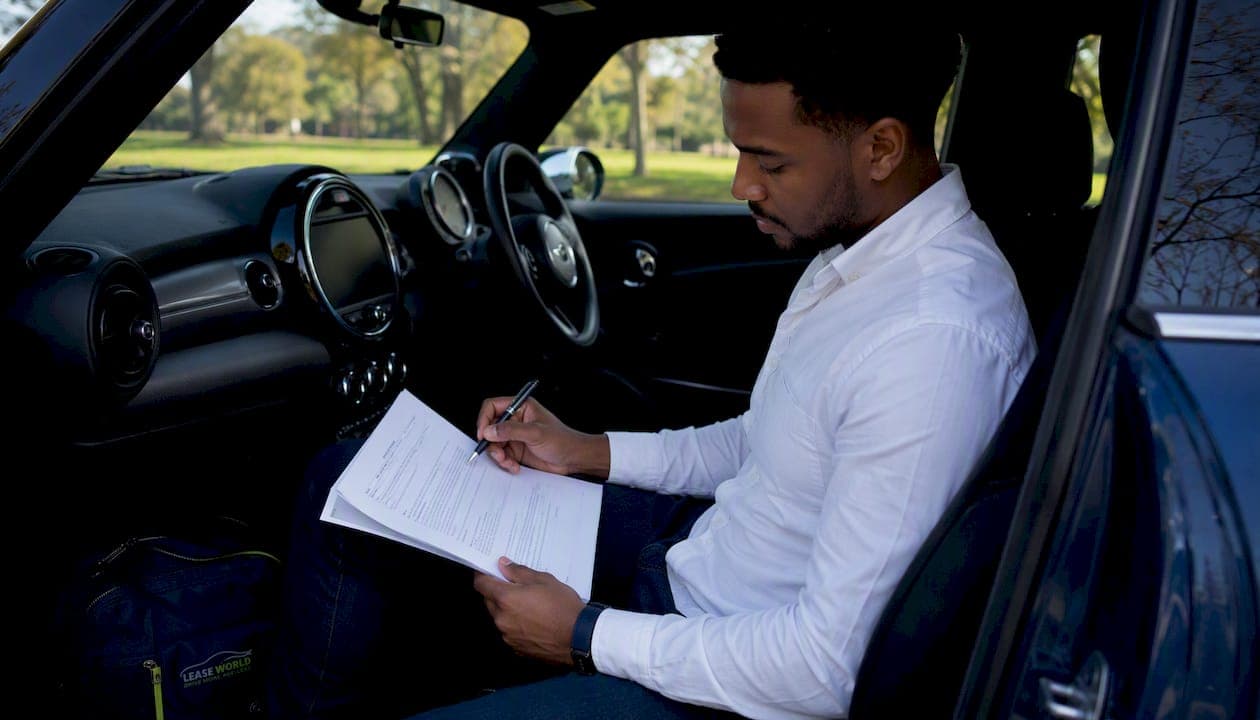 Can you lease a car for Uber in the UK? Your guide